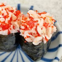 Gunkan_krab_tobiko.jpg