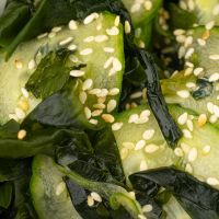 Salat_iz_vodorosleiy_vakame2.jpg