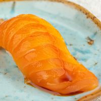 Sushi_losos.jpg
